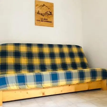 à La Montagne * Le Biot