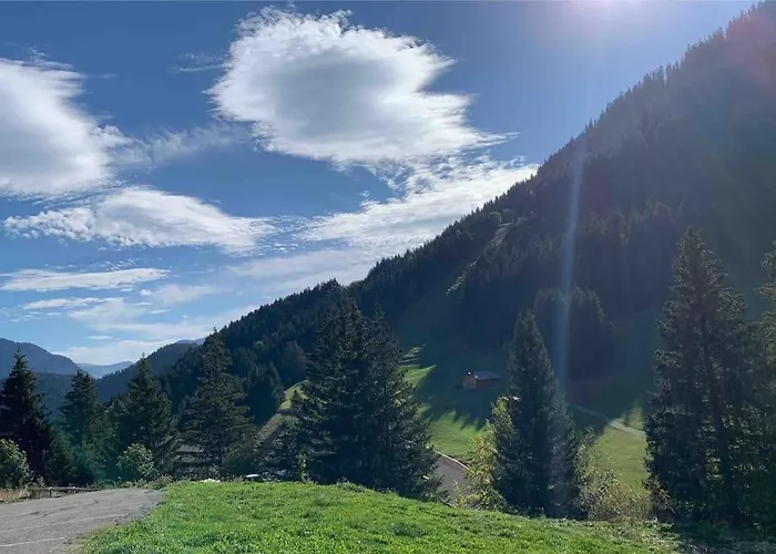 à La Montagne * Le Biot
